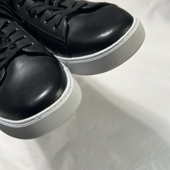 Andrew Marc Mens Black Leather Sneakers Size 10.5 - Picture 5 of 9